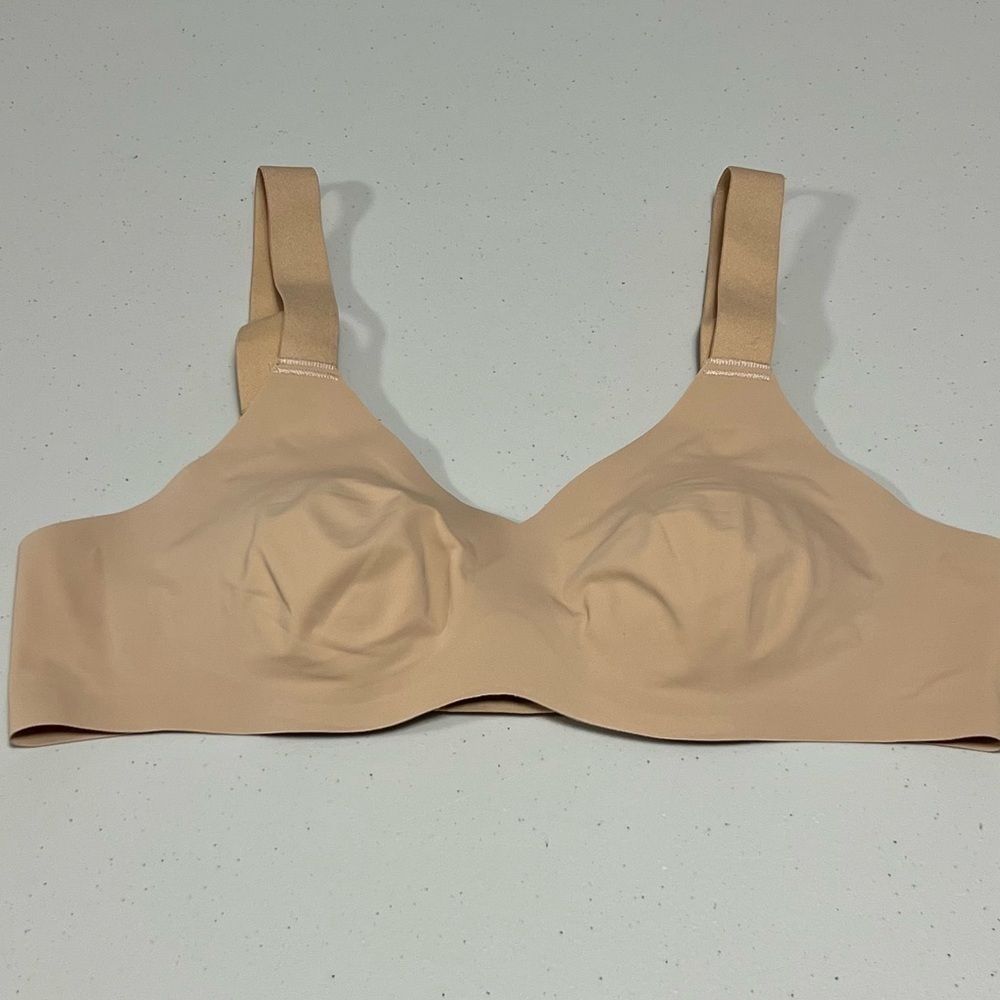 Knix V-neck Padded Evolution Bra in Beige